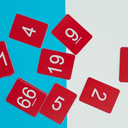 Jetons numérotés en plastique rectangulaires (0 à 50, rouge)