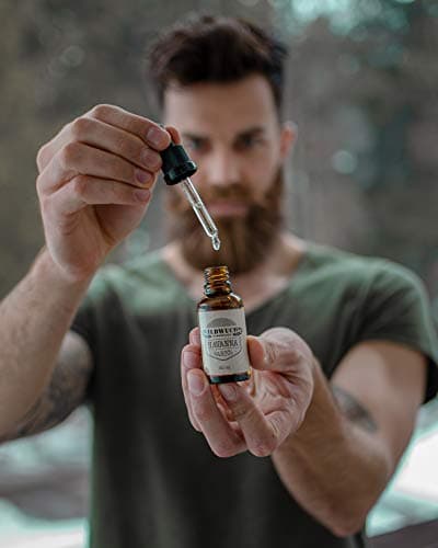 Huile de barbe HAVANNA à l'huile d'argan (30 ml) pour une barbe douce au parfum des Caraïbes, 100% naturelle et végétalienne de Wildwuchs Bartpflege - Cadeau pour hommes barbus