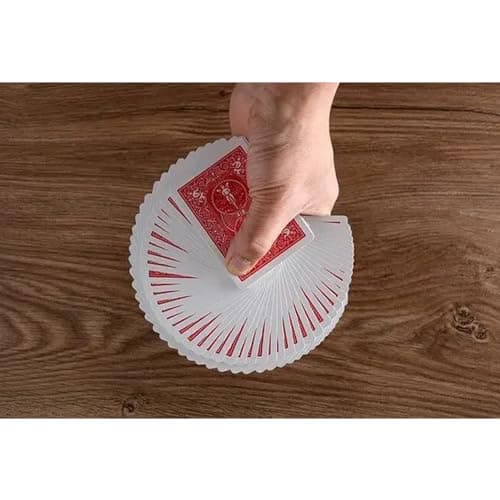 1 deck 52 nuances de rouge V1 Shin Lim, tour de magie pour magiciens professionnels, gros plan, gadget