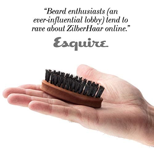 ZilberHaar - Brosse à Barbe de Poche, Rigide - 100% Poils Véritable de Sanglier et Bois de Poirier - Soin du Visage Hommes Compatible Tout Baume à Barbe et Huile à Barbe - Idéal pour Voyager