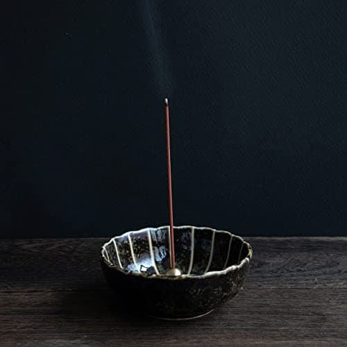 Asayu Japan Bâtonnets d'Encens Japonais Traditionnels au Parfum Bois d'Aloès 40g, Ideal pour la Méditation du Soir, la Détente ou Le Yoga, Fabriqué à la Main au Japon