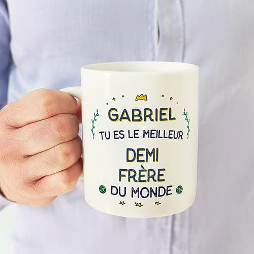 Mugffins Tasses Personnalisables pour DEMI-FRÈRE - En Français - Cadeau Personalisé- Meilleur du Monde - 11 oz / 330 ml