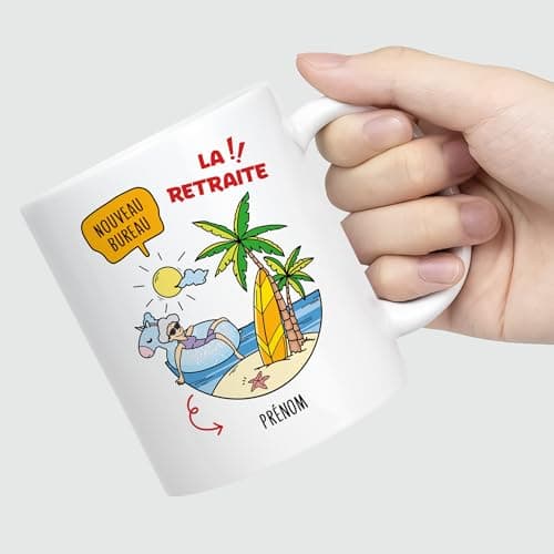 CADEAU PLUS Mug Personnalisé Prénom - La retraite - Cadeau Depart Retraite Humoristique, Cadeau Retraite Femme, Cadeau Retraite Femme Original, Mug Retraite Femme, Tasse Retraite