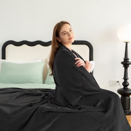 WAVVE Plaid Couverture Polaire Flanelle en Microfibre, Jeté de Canapé 230x270 Noir, Couverture lit Jete de Canape 2 Personnes, Plaid Fourrure Grand Chaud et Doux en Peluche, 270x230