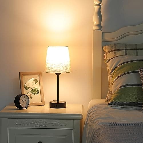 Kakanuo Lampe de Chevet Tactile avec Ports USB-A+C+Prise CA, Lampes de Table Lot de 2, Intensité Variable 3 Voies, Abat-jour en Lin, Lampes pour Chambre Salon D'enfant Bureau (Ampoules Incluse)