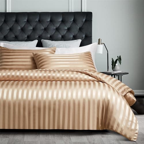 YASMENG Housse de Couette Satin 220x240 Beige Or Rayé Brillant Deluxe Satin Parure de Lit Satin Doux Soyeux Soie Linge de Lit 2 Personne Adulte avec Fermeture Éclair avec Taies d'oreiller 65x65 cm