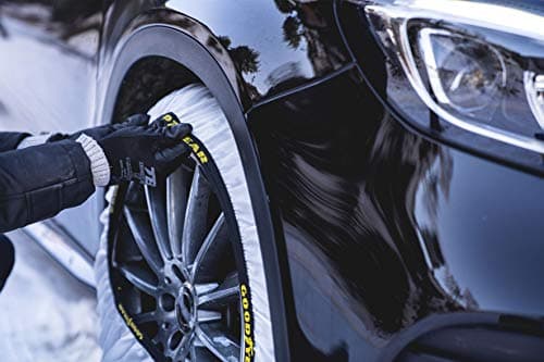 Goodyear Jeu de 2 Chaînes à Neige en Textile pour Voitures Ultra GRIP Taille M, Blanc