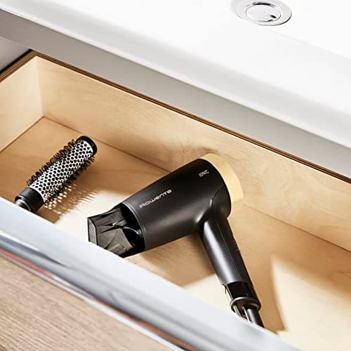Rowenta Express Style Sèche-cheveux, Technologie Effiwatts pour utiliser moins d'énergie, Système ionique qui réduit électricité statique et frisottis, Compact, Léger, Touche air frais CV1811F0