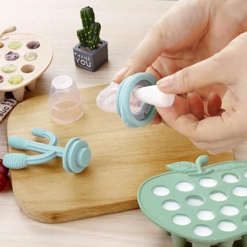 PandaEar Plateau Congélateur en Silicone pour Bébé, Lot de 2 Plateaux pour Bébé pour Fruits et Aliments, Conteneur de Stockage en Forme de Bac à Glaçons - Vert et Beige