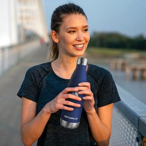 KollyKolla Gourde Isotherme 750ml, Gourde Inox sans BPA, Bouteille d'eau Reutilisable, Etanche, Isolation Double Paroi, Bouteille Isotherme Acier Inoxydable, pour Enfant, Adulte, Sport, École, Bureau