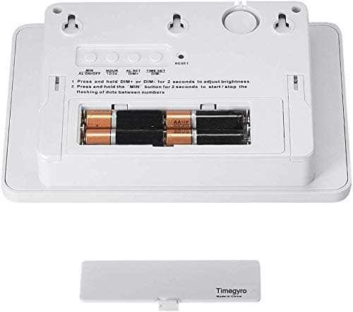 Timegyro Silent LED numérique Wall Clock Night Lights réveil Batterie utilisée Uniquement, Les Piles alcalines alcalines 4pcs Peuvent Continuer à fonctionner Pendant Plus de 12 Mois. (Blanc)