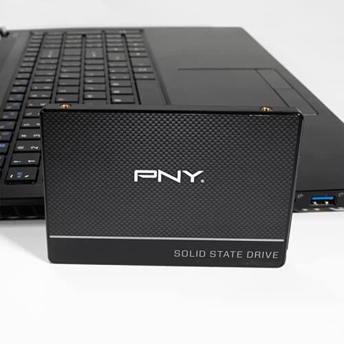 PNY CS900 SSD Interne SATA III, 2.5 Pouces, 250Go, Vitesse de Lecture jusqu'à 535MB/s