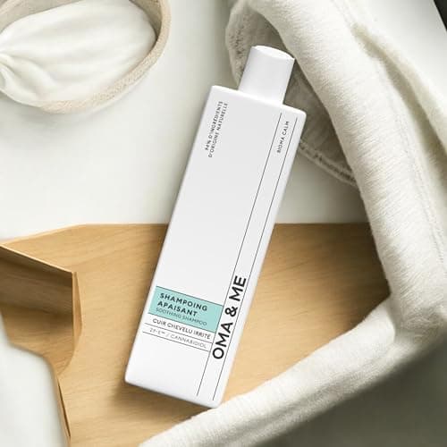 OMA & ME Shampoing Apaisant Cheveux Irrités - Calme les Démangeaisons du Cuir Chevelu et Lave en Douceur - Soin Cheveux 94% d'Ingrédients d'Origine Naturelle, Fabriqué en France - 250ml