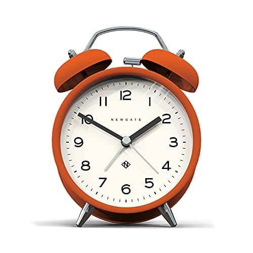NEWGATE ® Charlie Bell Echo Alarm - Petit Réveil de Chevet Contemporain - Accessoires de Chambre - Réveils - Accessoires de Bureau - Horloge de Chevet - Chiffres Arabes (Orange)