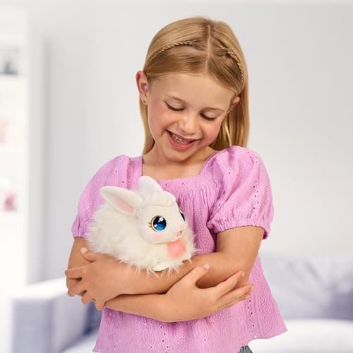 Little Live Pets Mama Surprise - Lapin Occupe-toi de la Maman Elle Attend 3 bébés ! Lapin interactif et Set de Jeu clapier Plus de 20 Sons et réactions Accessoires pour Les bébés À partir de 4 Ans