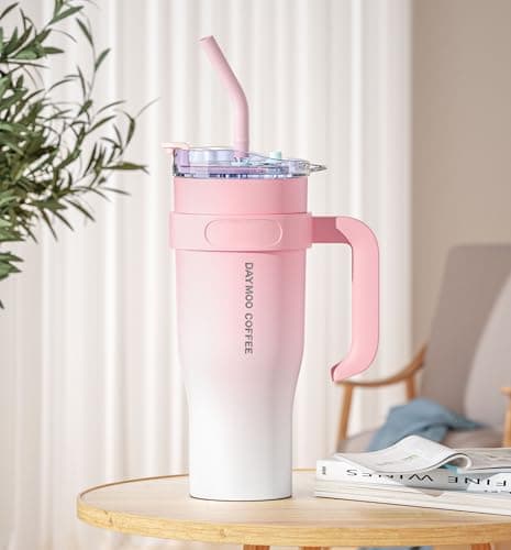 DAYMOO Mug isotherme avec paille et Poignée, Gobelet avec Paille et Couvercle, Tasse Thermos en Acier Inoxydable, Thermos Café Mug avec Couvercle, asse de Voyage Chaud ou Froid - 1.2 L, Rose Blanc