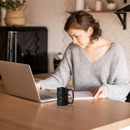 Tasse de nouveauté de pneus, tasse de pneu en céramique de grande capacité 3D grande tasse de voiture avec poignée portable tasses de pneu à café frais pour les amateurs de voitures ménagers de