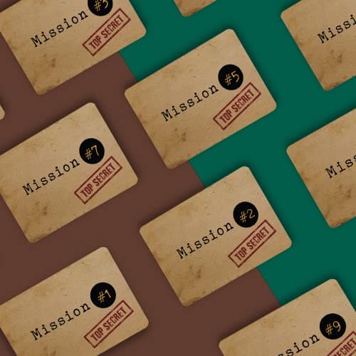Oh Happy Games - L'Imposteur - Saurez-Vous Le démasquer ? Bluff, Créativité, Jeux de Mots et Suspicions ! Jeu d'ambiance - Jeu de Cartes - Jeu de Société Adulte