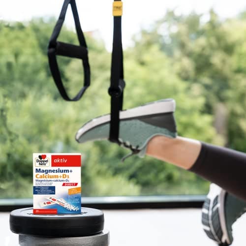 Doppelherz Magnésium + Calcium + D3 Direct – Micro-granulés associant – Le magnésium soutient une fonction musculaire normale – 20 sachets