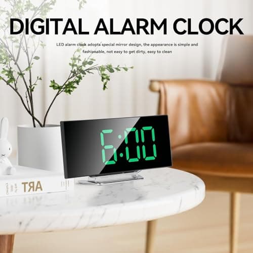 Horloge numérique à Grand écran, Réveil électrique LED Horloge incurvée électronique Intelligente Réveil numérique Horloge de Chevet pour Chambre à Coucher, 17x7,2cm