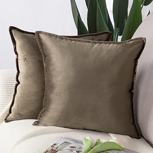 Madizz Lot de 2 Doux Velours Décoratif Housses de Coussin Luxe Style pour canapé Chambre Marron 45x45 cm