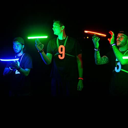 TOSY Disque Volant 16 Millions de Couleurs RVB ou 36 LED, Lumineux, Modes Intelligents, Auto on/Off, Rechargeable, Anniversaire, Cadeau de Noël pour Hommes/Garçons/Adolescents/Enfants, Frisbee 175g