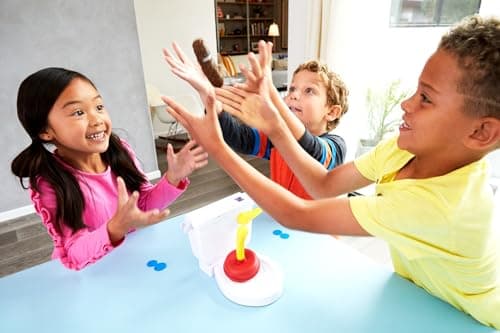 Toilettes Folies ! Jeu De Société avec Ventouse, Cuvette De Toilette Et Crotte À Attraper, Jouet Enfant, Dès 5 Ans, FWW30