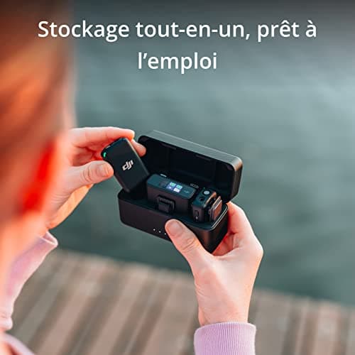 DJI Mic (2 TX + 1 RX + Boîtier recharge) - Compact et Portable micros Lavalier sans Fil à Enregistrement à Double Canal, Transmission à 250 mètres, 15 heures, Système pour Smartphones, caméras
