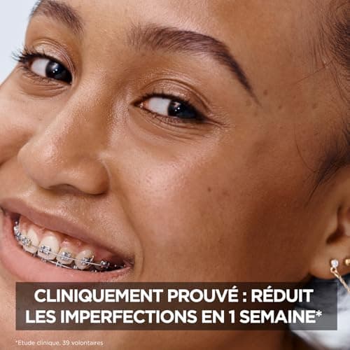 Garnier Pure Active - Nettoyant 3 En 1 - Nettoyant, Exfoliant, Masque - Réduit Les Points Noirs & Prévient Leur Apparition - BHA & Charbon - Vegan & Cruelty Free - Peau Mixtes à Grasses - 150 ml