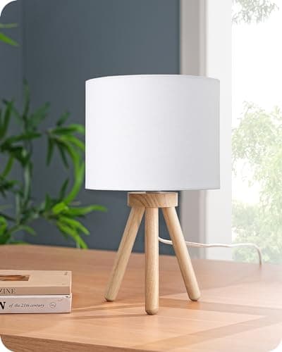 EDISHINE Lampe de Chevet en Bois à Trépied, Abat-jour en Lin, E27 Ampoule LED Incluse, 2700K Blanc Chaud, Lampe de Table Moderne pour Chambre à Coucher, Salon, Bureau, Hôtel, Blanc