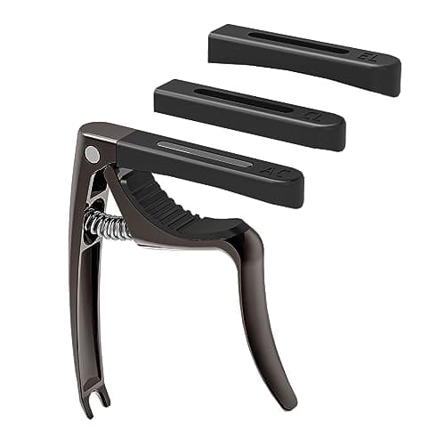 Linrax C3 Capodastre Guitare, Capo de Guitare 4 en 1 avec Extracteur de Goupille de Chevalet, Capo pour Guitare Basse Ukulélé Banjo Mandoline, 3 Têtes de Silicone, Accessoires de Guitare, Chrome Noir
