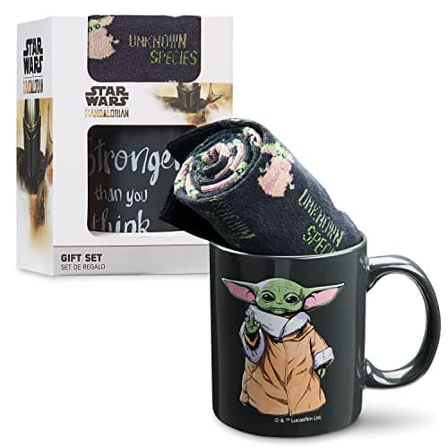 Disney The Mandalorian Mug Baby Yoda Star Wars Cadeau Homme Mug et Chaussettes (Yoda Noir Aop)
