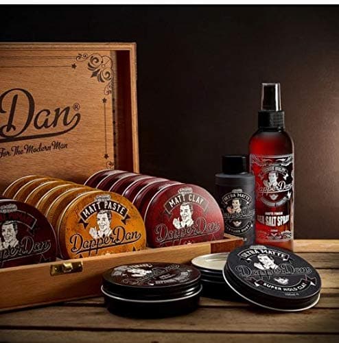 Baume Nourrissant pour Barbe Dapper Dan, Mélange d'Huiles Essentielles et de Cires pour Sculpter, Coiffer et Nourrir Moustaches et Barbe, Parfum de Vanille et Framboise, 1 x 50 ml