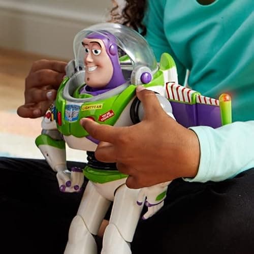 Disney Store Figurine Buzz l'Éclair Interactive parlante Toy Story, 30 cm / 11", inclut Plus de 10 répliques en Anglais, interagit avec d'autres Figurines et Jouets, lumières Laser, 3 Ans et Plus.