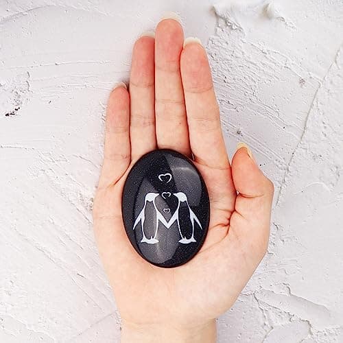 Merclix Idee Cadeau Homme Amour Pierre de Pingouin Cadeau Couple Original Cadeau pour Son Copain Copine Mari Cadeau Amoureux pour Homme Cadeau Saint Valentin Homme Idée Cadeau Femme Noel Anniversaire