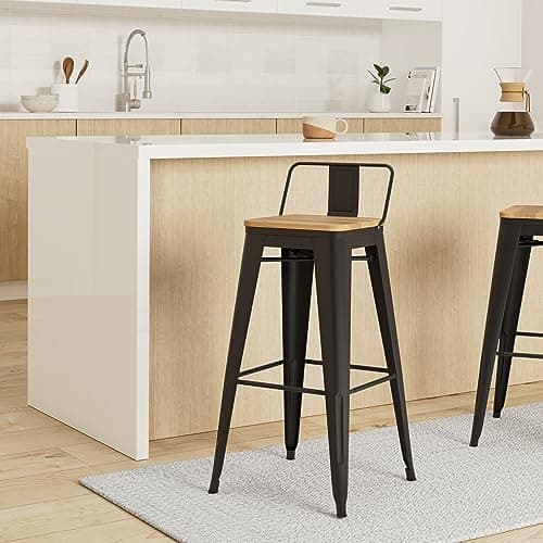 Kosmi - Lot de 4 tabourets de Bar en métal Noir Mat Style Industriel avec Dossier et Assise en Bois Clair - Hauteur 66cm