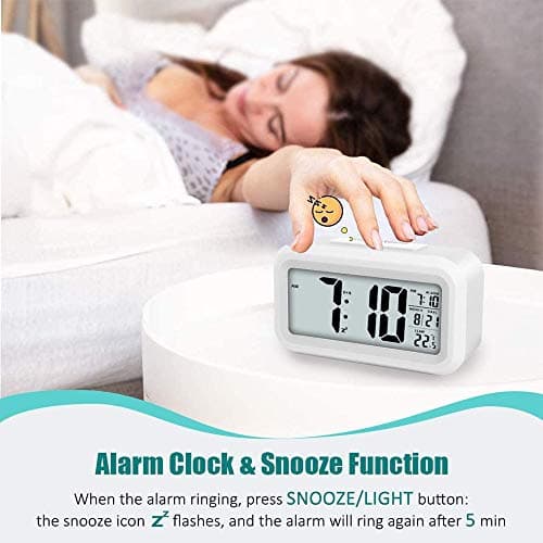 Réveil Électronique LED Réveil Matin Alimenté par USB Réveil Numérique Opération Facile Snooze 12/ 24H (Blanc)