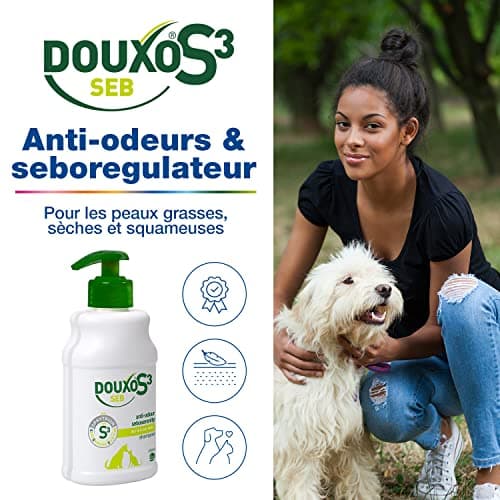 DOUXO S3 SEB Mousse Soin Anti-Odeur et séborégulateur sans rinçage, pour Chiens et Chats avec des pellicules, Poils Gras et Mauvaises odeurs, 150ml