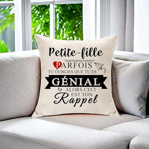 Hasodeo Petite-Fille Cadeaux, Cadeaux d'anniversaire pour Petite-Fille, Fillette Positif Affirmation Quotidienne Décoratifs Cadeaux pour Enfant Rappel Cadeaux Housse de Coussins (Petite-Fille)