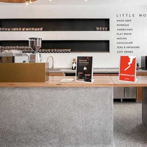 KiKiHong Lot de 5 Présentoirs de table A5,A5 Presentoir en Transparent,Présentoir en L,Porte Affiche Convient aux Restaurants, Publicités,Bureaux,Dépliants,Cafés,Menus