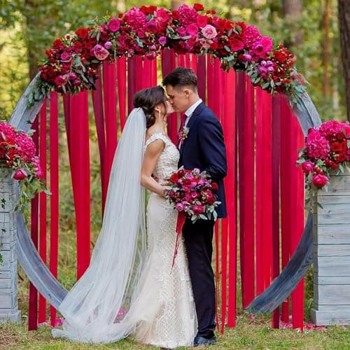 Ruban de satin rouge, 4 Couleurs 15m x 5cm de large ruban dégradé rouge pour emballage de cadeaux DIY à suspendre fête guirlande toile de fond anniversaire mariage baptême Saint Valentin décorer