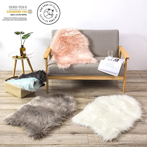 Teppich Wölkchen Tapis en Fausse Fourrure d'agneau et Peau de Mouton - Carpette Moelleuse pour Chambre à Coucher, Salon, Crèche - Jet de Divan de Décoration Chaise - Vert Menthe - 90cm - Rond