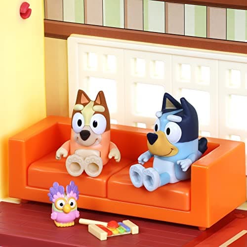 BlueY Maison de (lumières et Sons) avec Accessoires et Deux Figurines articulées