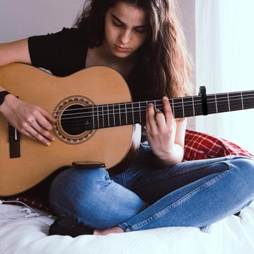 WiNGO Capodastre Guitare, Alliage Capo de Guitare Pour Folk 6 Cordes Guitare, Guitare Electrique et Acoustique Ukulélé, Mandoline et Banjo Avec 5 Médiators, Noir.