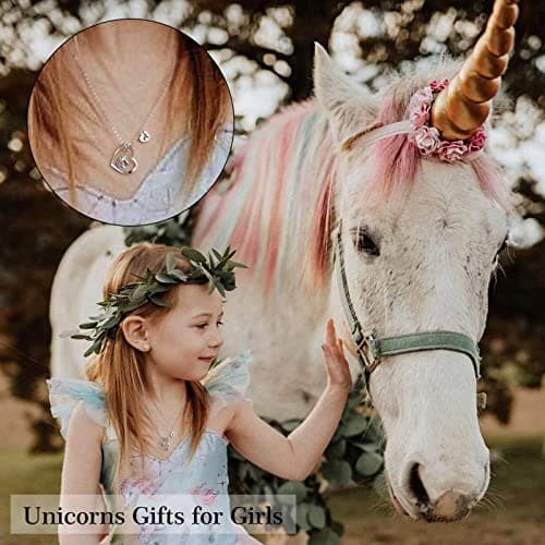 TINGN Collier de Cadeau de Licorne de Coeur pour des Fille, Collier de Licorne de Coeur Plaquée par Or Blanc 14K avec la Lettre E Cadeaux de Licorne Collier pour la Petite Fille Filles Bijoux