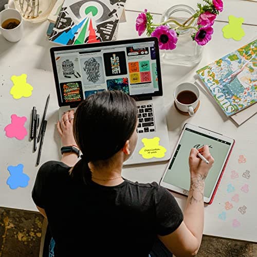 Molain Mignon Animal Notes Autocollantes avec Trombones, Dessin Animé Ours Autocollant Notes Index Onglets Animaux Forme Marqueurs Drapeaux Bloc-Notes 7 Pack 210 Feuilles