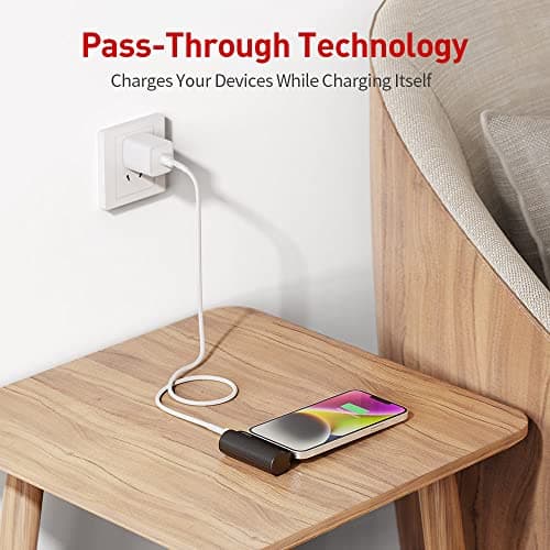 iWALK Mini Batterie Externe 3350mAh, Ultra-Compact Power Bank Petit Batterie Portable Compatible pour iPhone 14/14 Pro/13/13 Pro/13 Mini/12/12 Pro/12 Mini/11/11 Pro/SE/XS/XR/X/8/7/6s
