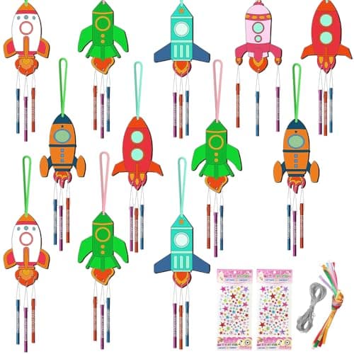 KUWUNG 12pcs Fusée Enfant Carillon a Vent Exterieur,Kits Bricolage Fusée en Bois Enfant Anniversaire, Bbricolage Enfant Artisanat Décoratifs, Manuelle Kit Creatif pour Filles Garçon Halloween