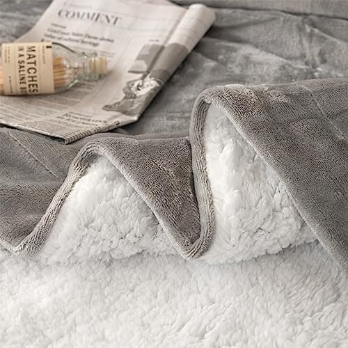 Good Nite Couverture Polaire Grise - Couverture en Sherpa - pour canapé - Chaude - pour l'hiver (Gris, 130x150cm)