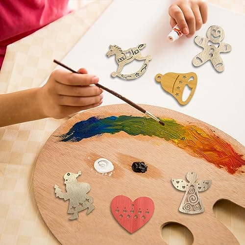 FRUHLING 30 Pièces Pendentifs en Bois de Noël Decoration Sapin Noël Bois Arbre de Noël Ornements avec Boîte en Bois pour Etiquette de Cadeau et Décoration Bricolage 6 Styles